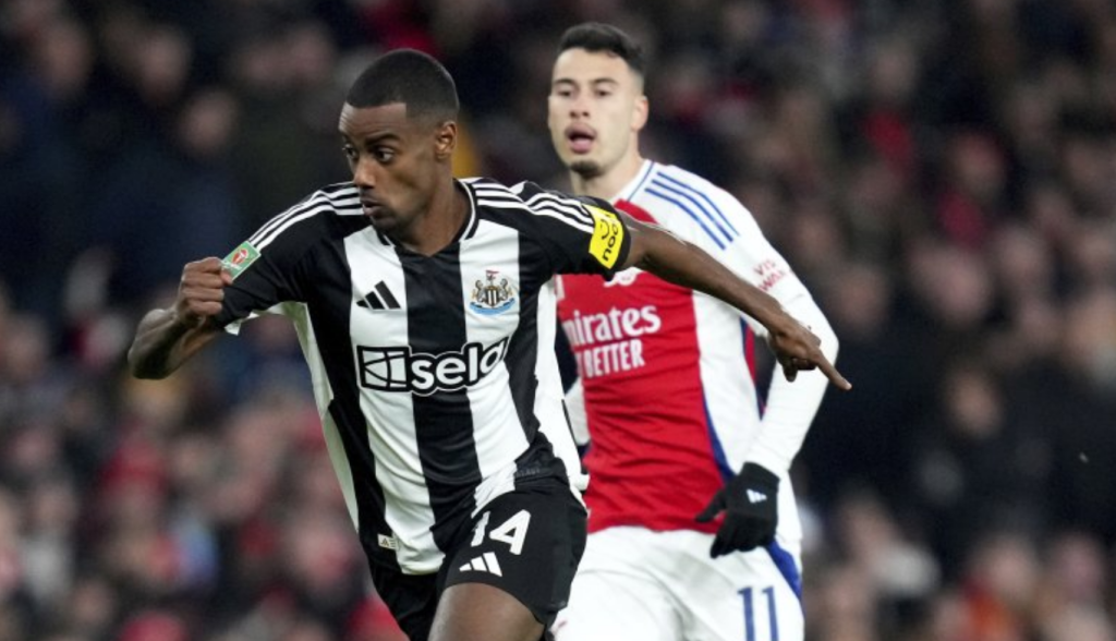 Arsenal ve Newcastle, Premier Lig 2. Sıra İçin Hayati Maçta Karşılaşacak
