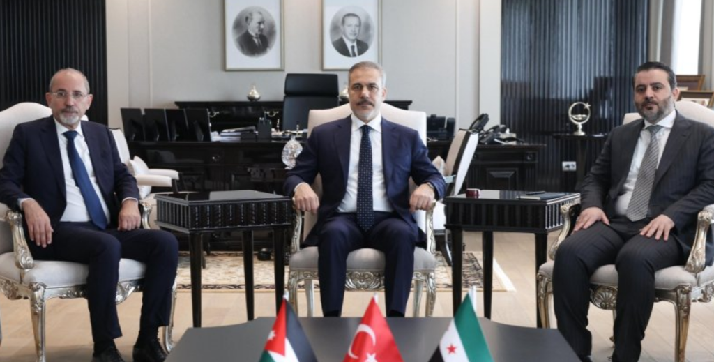 İsrail’in Saldırganlığı ve Genişlemesi, Suriye’nin İstikrarını Tehdit Ediyor: Fidan